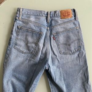 Levi's 94 Baggy Women’s Gently Used